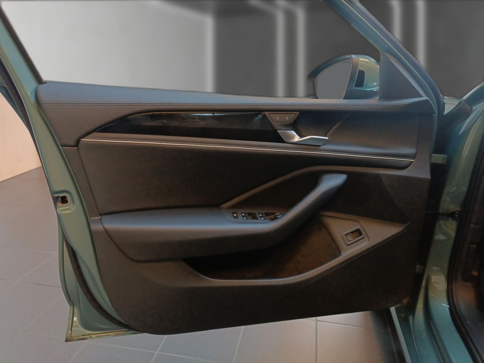 Volkswagen Passat Variant - Bild 10