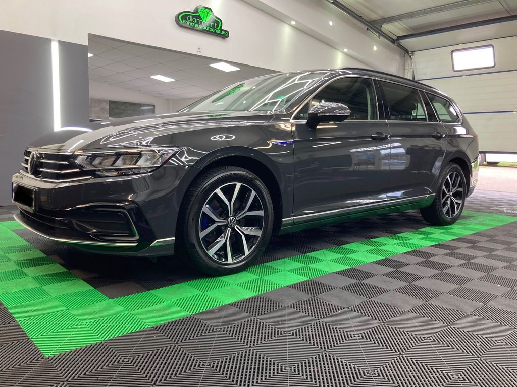 Image of Volkswagen Passat
