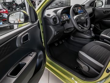 Hyundai i10 1.2 Benzin 5-Gang Trend Navi Apple CarPlay