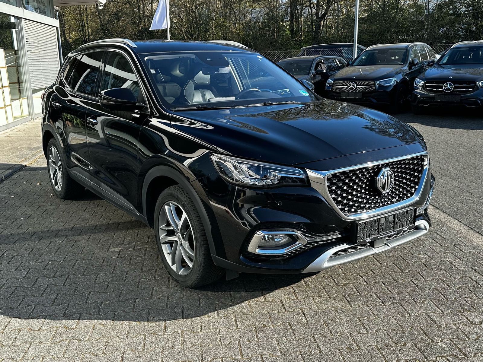 Fahrzeugabbildung MG EHS Luxury PANO+LEDER+NAVI+SHZ+KAMERA+ACC+360°