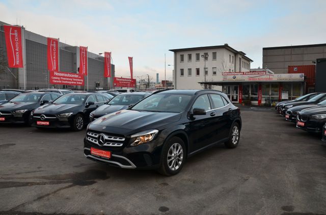 Mercedes-Benz GLA 180 GLA*1.Hand*Navi*Keyless*MüdigSensor*TOP*