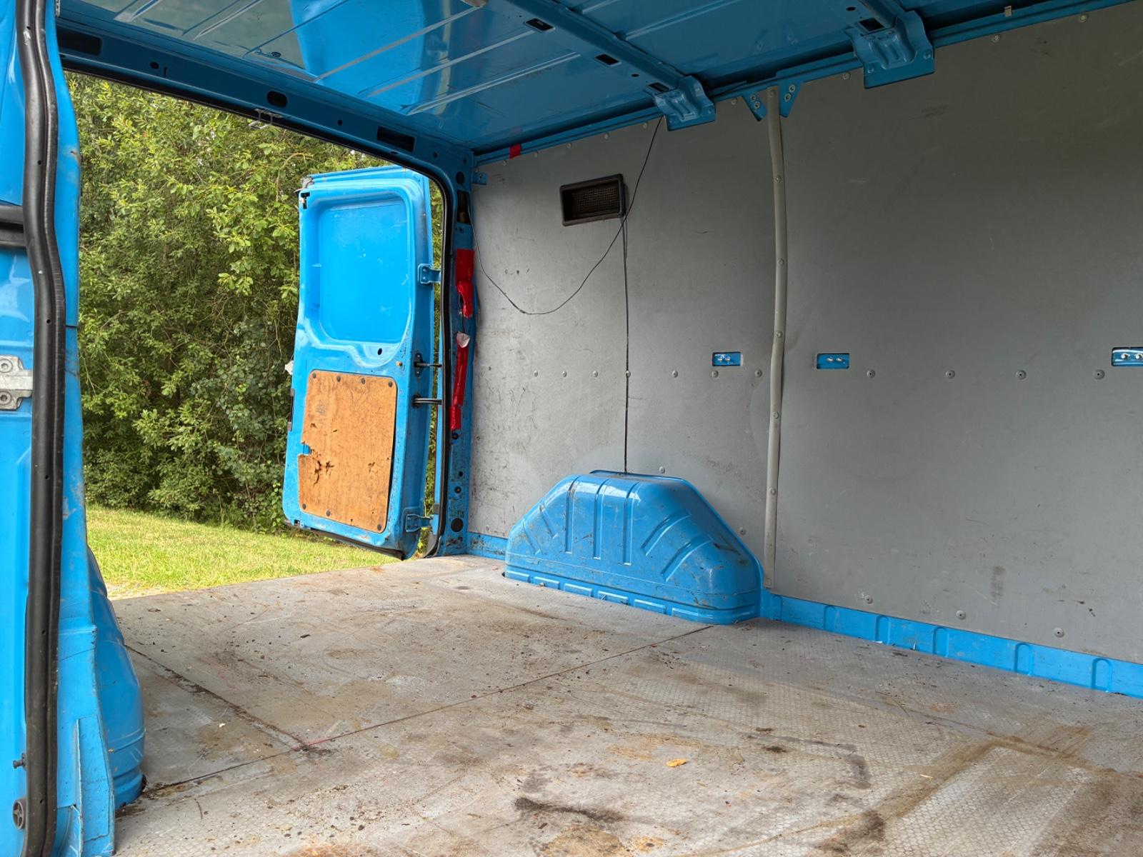 Ford Transit FT300K Tüv=Neu! 2Hand! Klima! Euro5! AHK