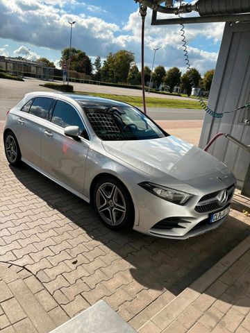 Mercedes-Benz Mercedes A klasse 220d AMG Paket Junge Ste...