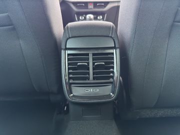Skoda Kamiq Selection*CAM*4xPDC*SMART*MATRIX*BLACK*