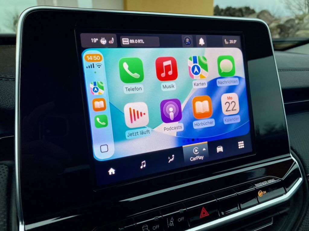 Fahrzeugabbildung Jeep Compass 1.5 Autom. Night Eagle AAC SHZ CARPLAY