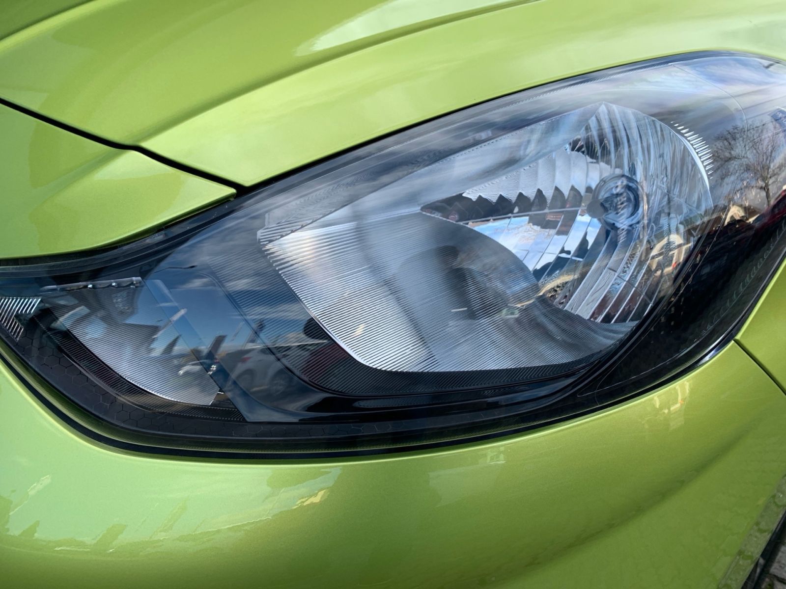 Fahrzeugabbildung Hyundai i10 Automatik 1.0 Trend Navi Kamera