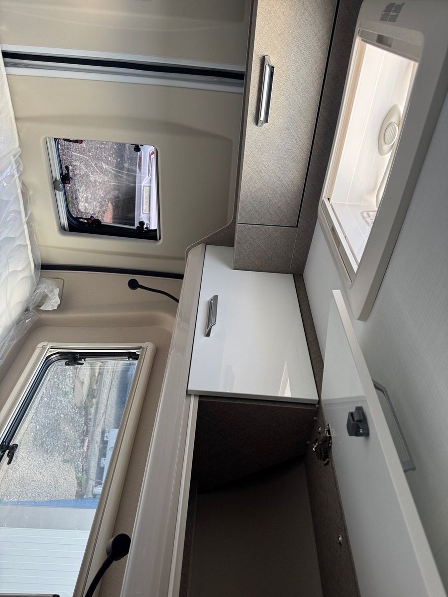 Fahrzeugabbildung Karmann Davis Lifestyle DA 590 LS Panorama Dachfenster