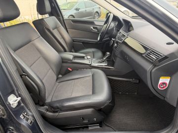 Mercedes E 220 - 9