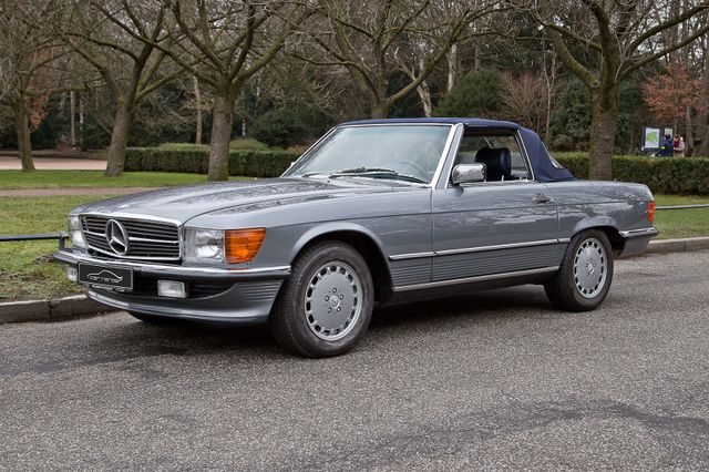 Mercedes-Benz 560 SL Traumzustand *** -10% Frühlingsaktion***