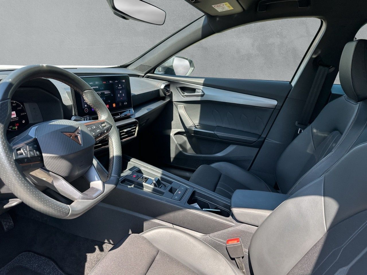 Fahrzeugabbildung CUPRA Formentor 1.5TSI 150 PS DSG*LED*19Zoll* - mit KI generiert/bearbeitet