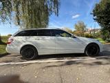 Mercedes-Benz E 300 CDI T BlueEFFICIENCY AVANTGARDE AVANTGARDE