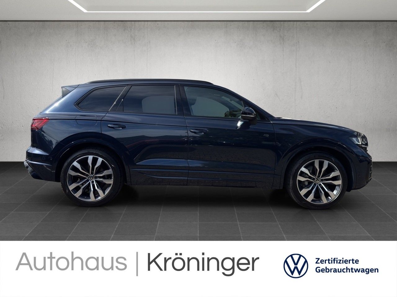 Volkswagen Touareg 3.0 TDI 4Motion R-Line AHK ACC Matrix foto 5