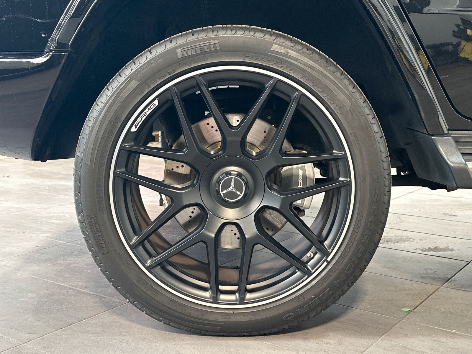 Fahrzeugabbildung Mercedes-Benz G 63 AMG DRIVER'S PACKAGE NAV+GLASDACH+AHK+ACC