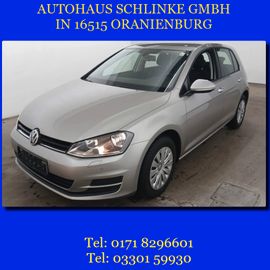 Fotografie VW Golf VII Lim. Trendline BMT PDC SHZ GJR RADIOCD
