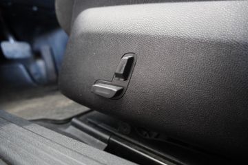 Mercedes E 300 - 11