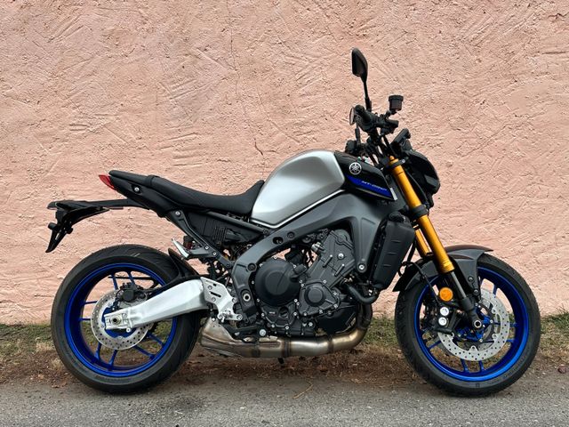 Yamaha MT-09 SP*LIEFERUNG BUNDESWEIT MGL*