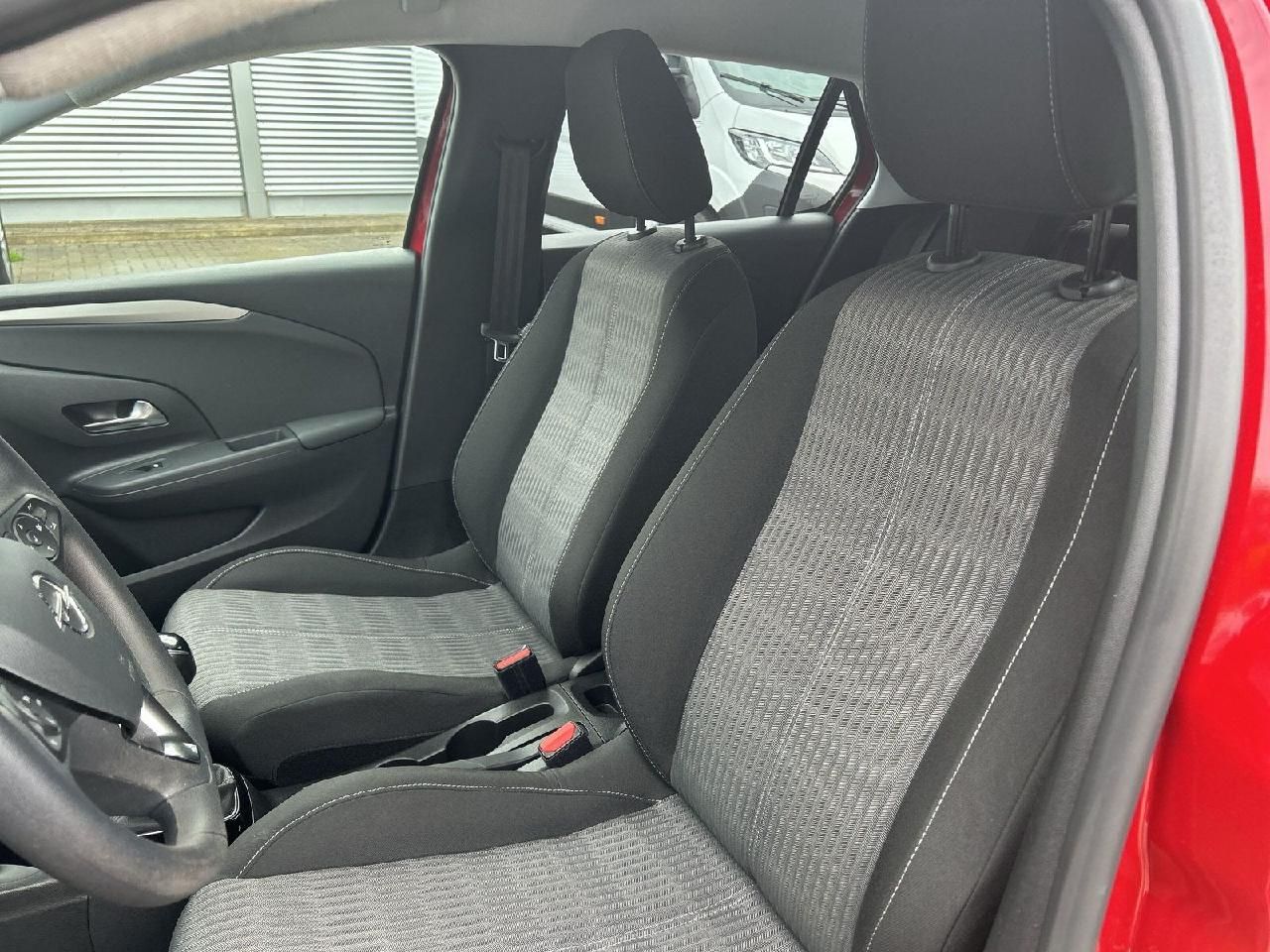 Fahrzeugabbildung Opel Corsa F Edition