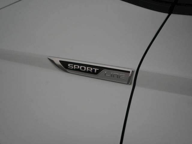 Karoq SPORTLINE TDI DSG 4x4+AHK+NAVI+PANORAMADAC