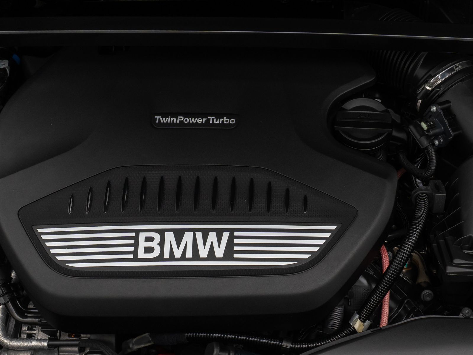 Fahrzeugabbildung BMW X2 sD20d M Sport HUD DAB Kamera HiFi Panoram 19"