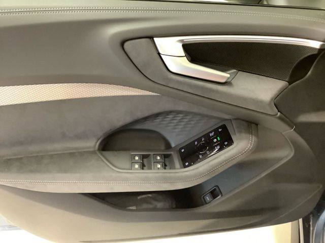 A5 Avant TDI quattro 150 kW S troni c
