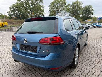 Volkswagen Golf - 5