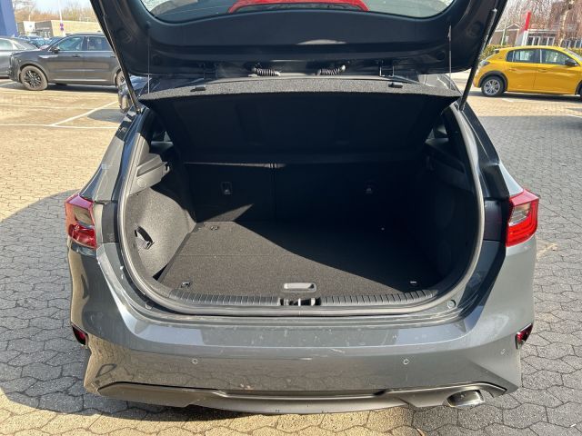 Kia Ceed 1.5 T-GDI DCT7 OPF Spirit