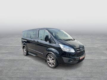 Ford Tourneo Custom - 8