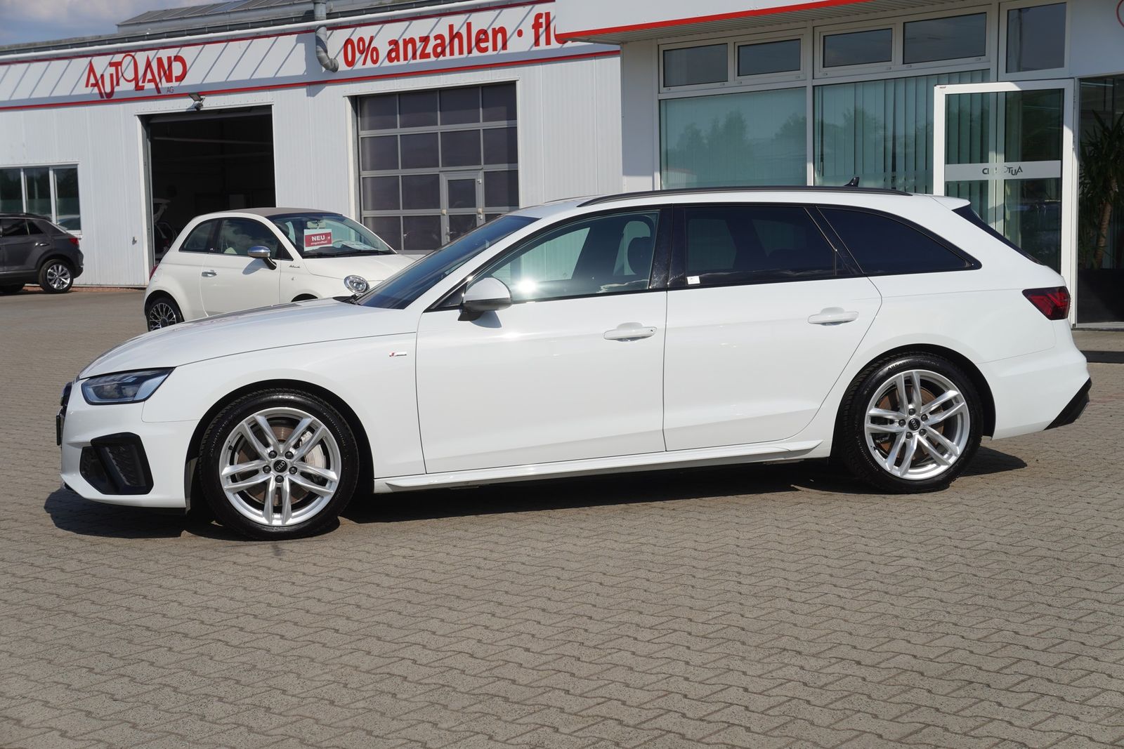 Audi A4 Avant 45 TFSI qu. 2xS line LED ACC AHK Navi imagem 3