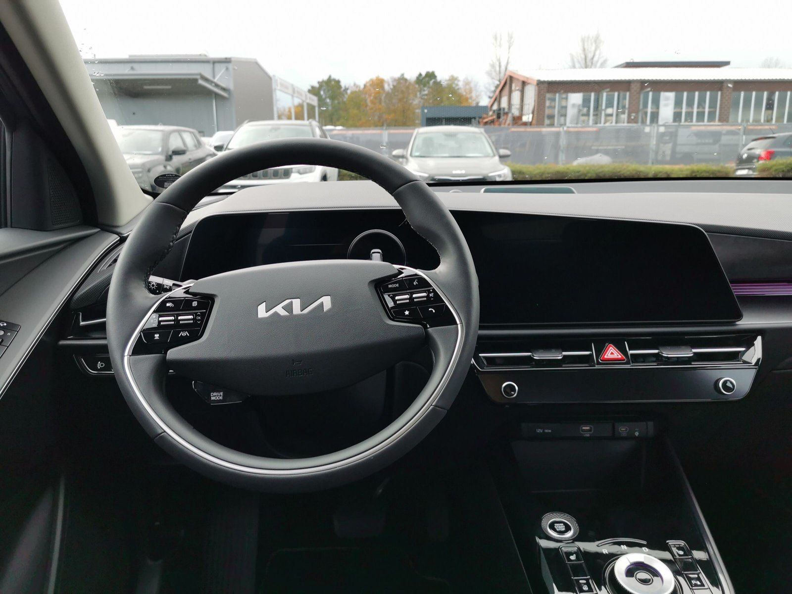 Fahrzeugabbildung Kia Niro Plug-in Hybrid Vision KOMFORT PAKET