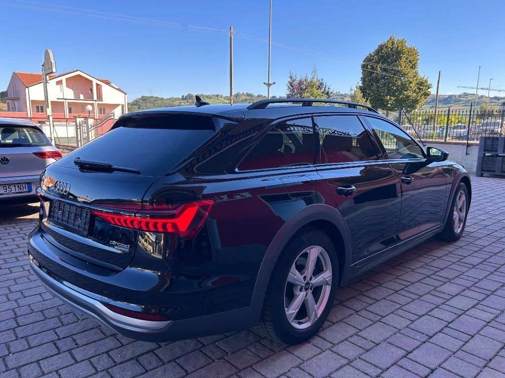 Audi A6 allroad 40 TDI 2.0 quattro S tronic Busi imagem 3