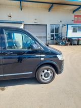 Volkswagen T6 Kombi Transporter - Volkswagen T6 Kombi: Von Privat