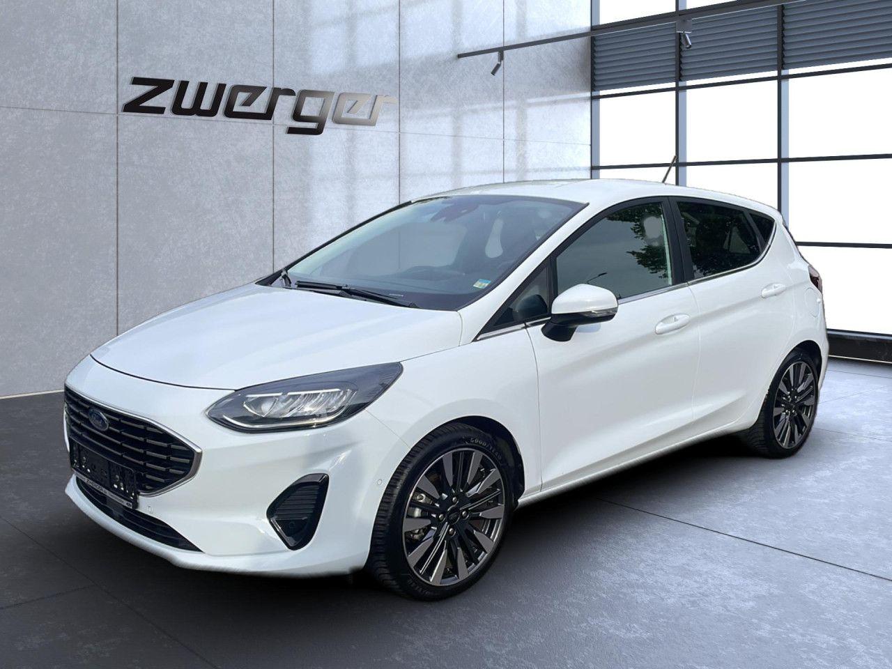 Ford Fiesta Titanium X ACC Kamera LED PDC 17" Alu