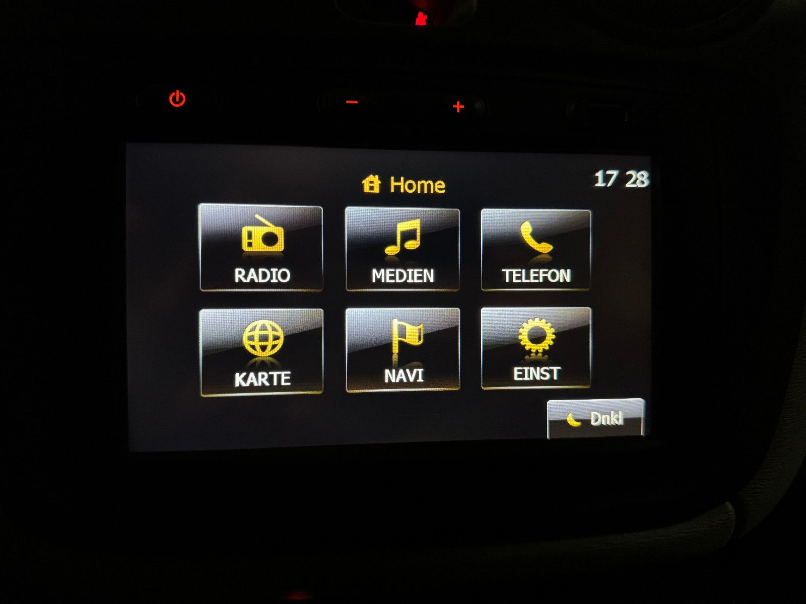 Fahrzeugabbildung Dacia Dokker Express Ambiance 1.6 LPG GAS NAVI AHK SHZ