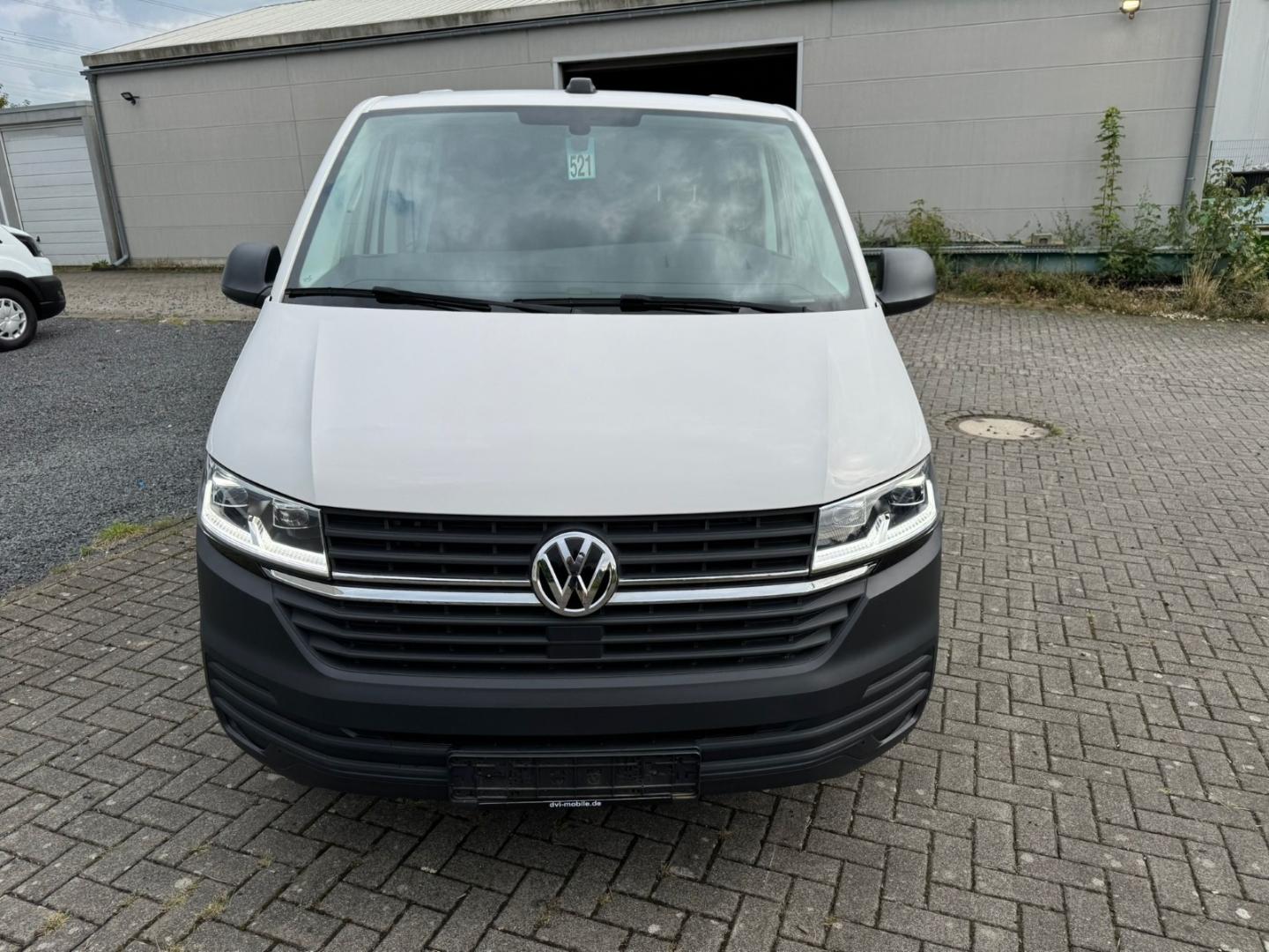 Volkswagen T6.1 Transporter Kastenwagen Systemboden