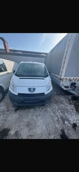 Peugeot Expert 9 Sitze - gebrauchte Peugeot Expert aus dem Jahr 2011