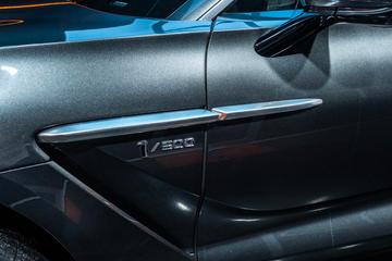2020 Aston Martin DBX 缩略图 14