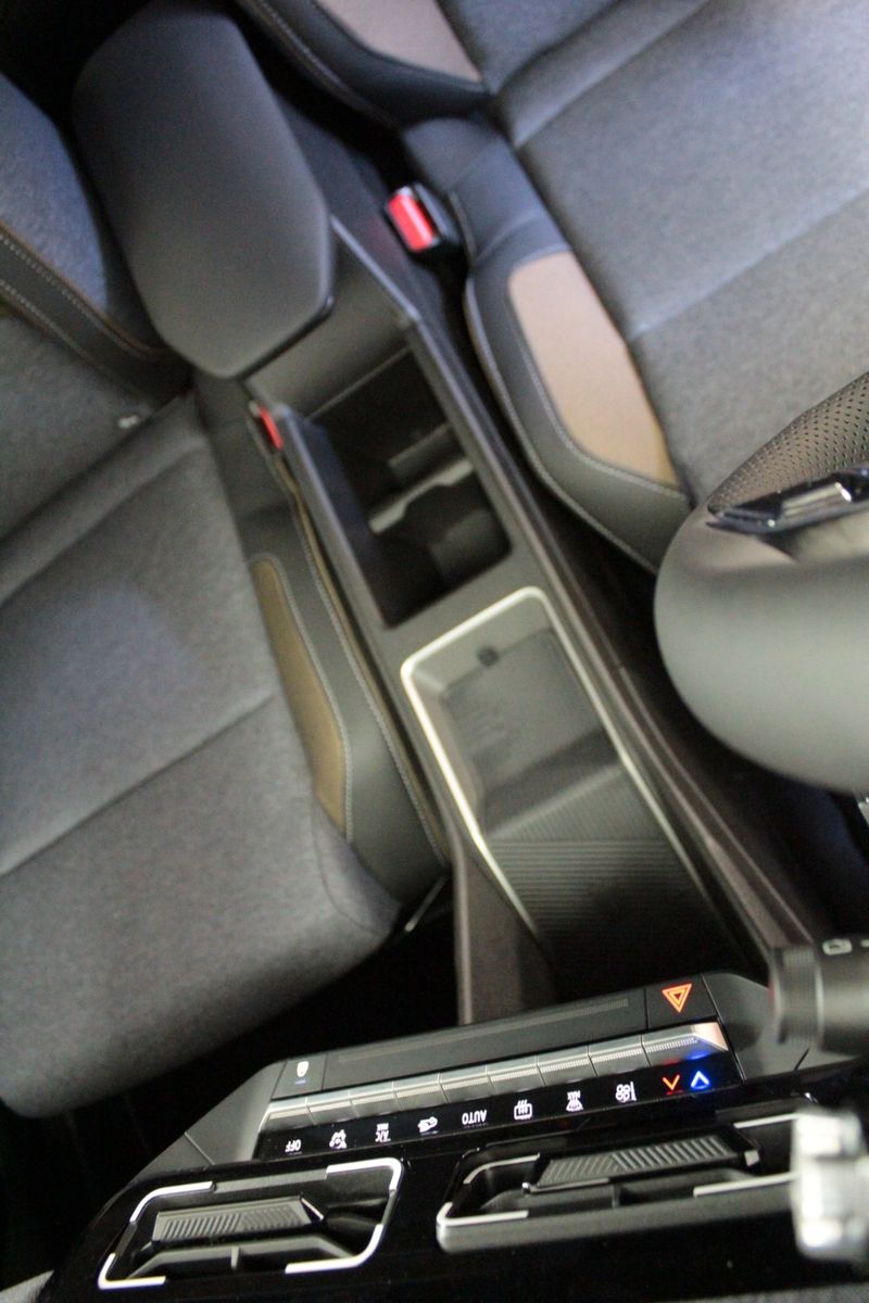 Fahrzeugabbildung Renault R 5  E-Tech Techno 120 Urban Range *Winterpaket*