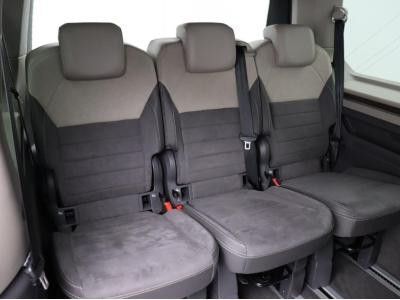 T7 Multivan Style KÜ 2.0TDI 110kW DSG MATRIX-LED