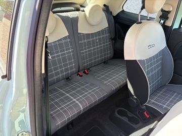 Fahrzeugabbildung Fiat 500C Cabrio Lounge Navi PDC Klimaaut. CarPlay
