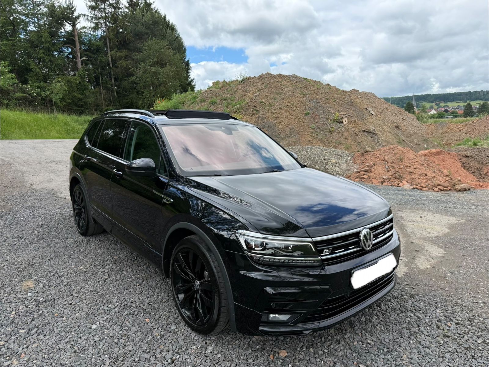 VW Tiguan Allspace 2.0 TDI DSG 4M R line*PANO*AHK