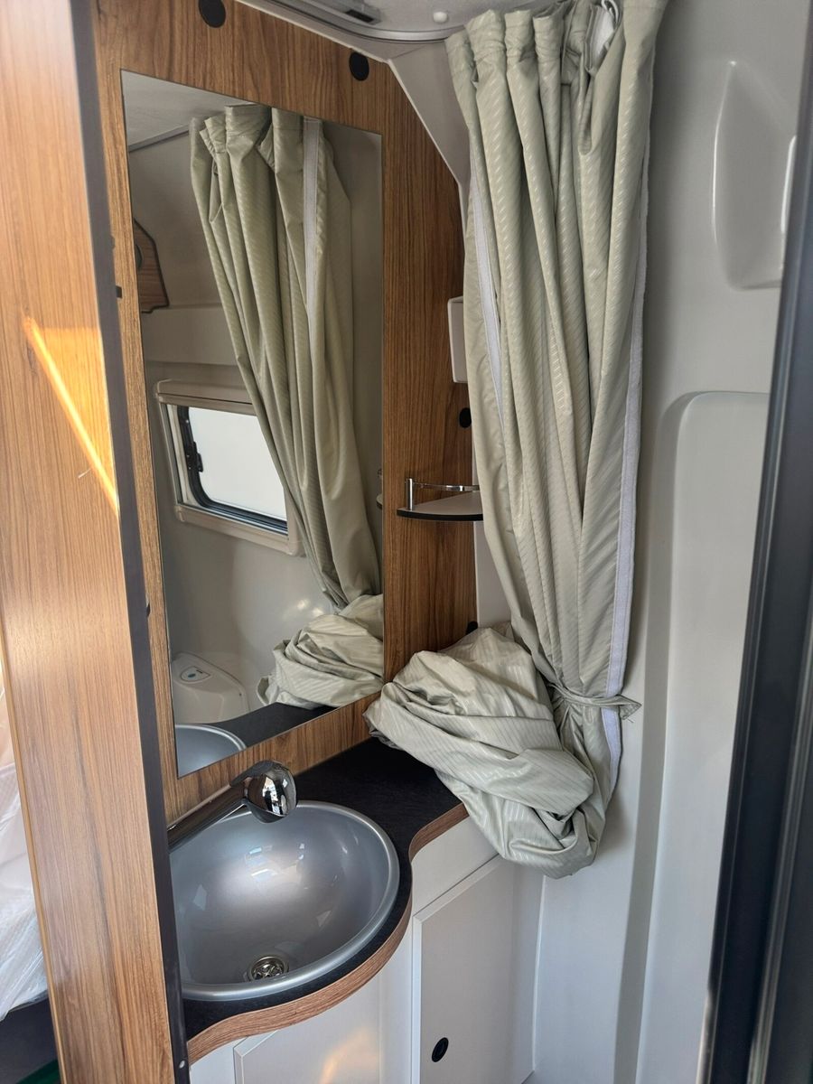 Fahrzeugabbildung Karmann Dexter DE 600 Concept Paket