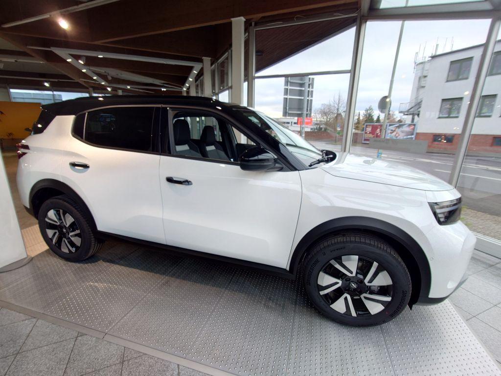 Opel Frontera 1.2 DI Hybrid 48V eDCT ULTIMATE