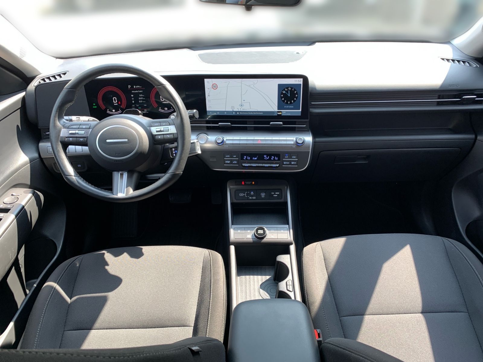 Fahrzeugabbildung Hyundai KONA 1.6 GDI Select Hybrid Sitzheizung Kamera