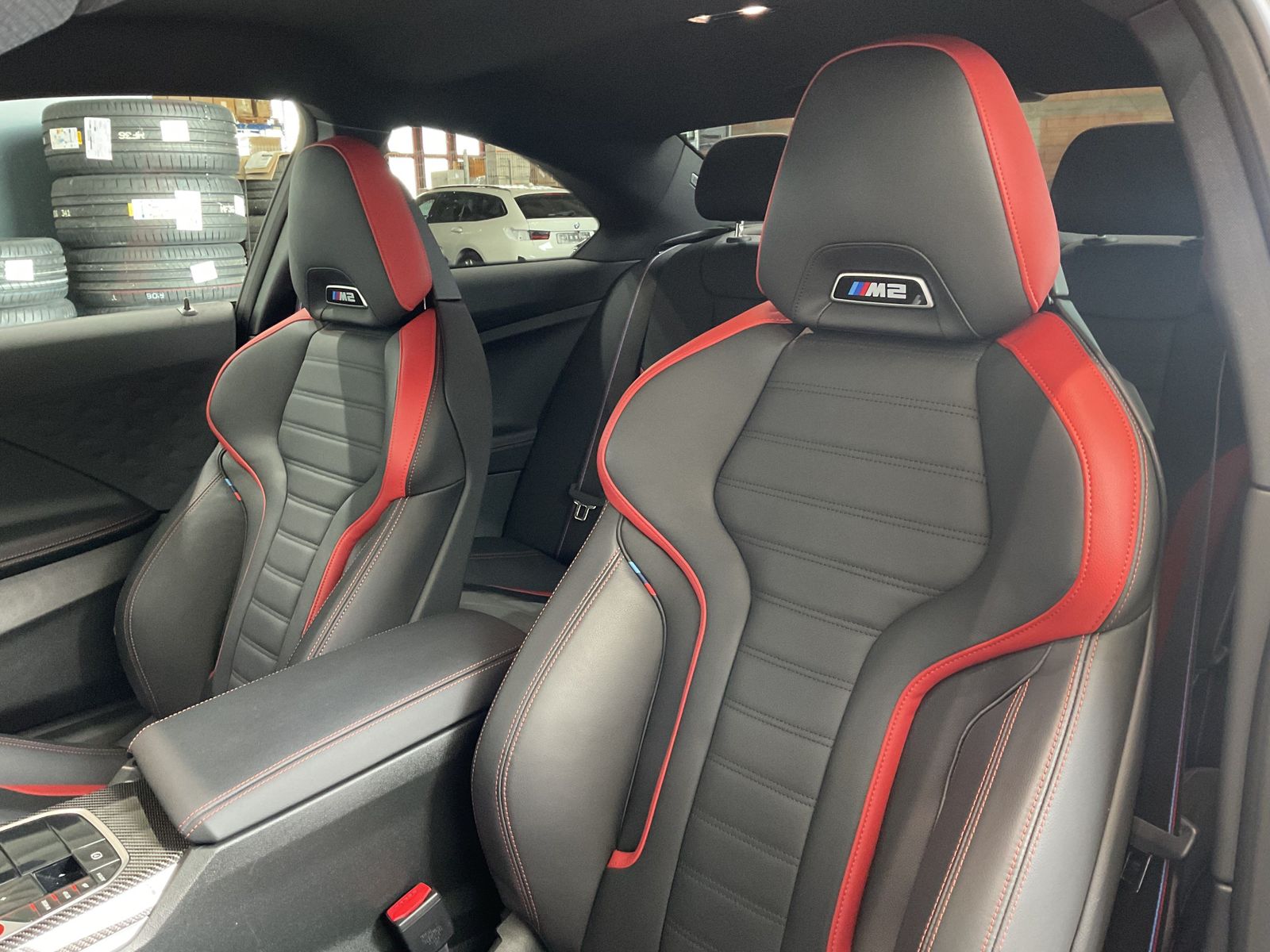 Fahrzeugabbildung BMW M2 Coupé |M Carbondach |elektr. Sitzver. mit Mem
