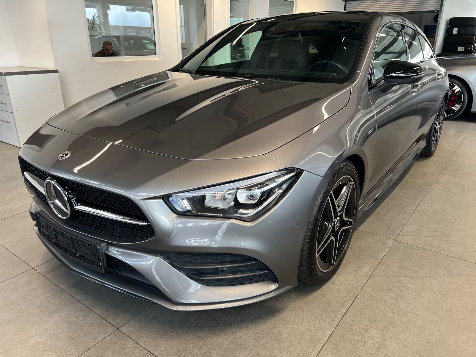 Mercedes CLA Shooting Brake - 1