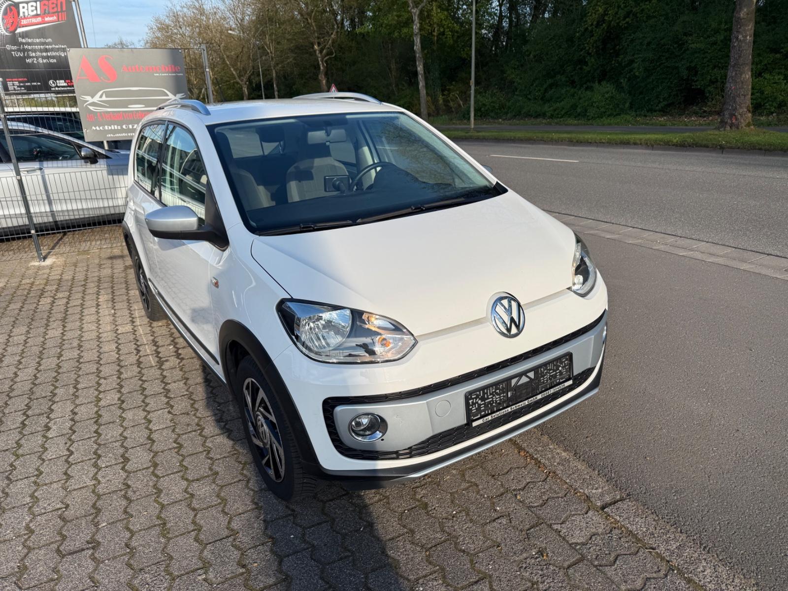 Volkswagen up! cross up! Navi/SHZ/PDC/Euro6