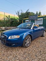 Audi A4 Cabriolet 3.0 TDI quattro - Audi A4 mit Diesel-Antrieb: Cabrio, 3.0