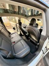 Tesla Model Y Performance Dual Motor AWD Performance - Tesla Model Y in München