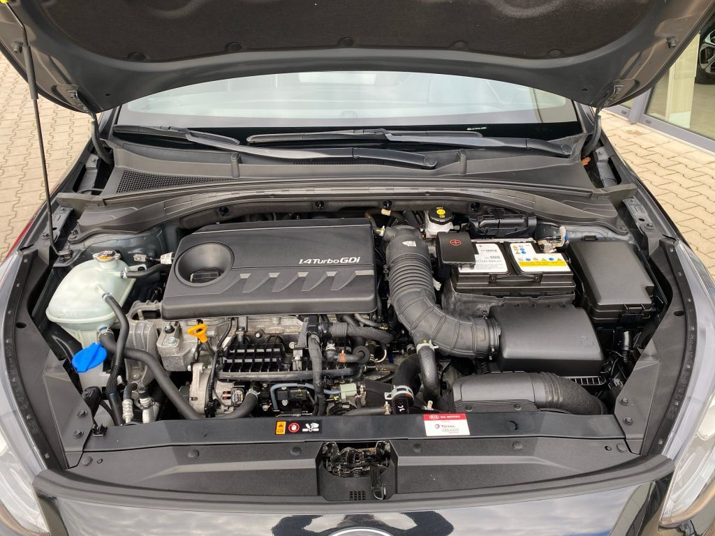 Fahrzeugabbildung Kia Ceed SW 1.4 T-GDI DCT OPF GT Line