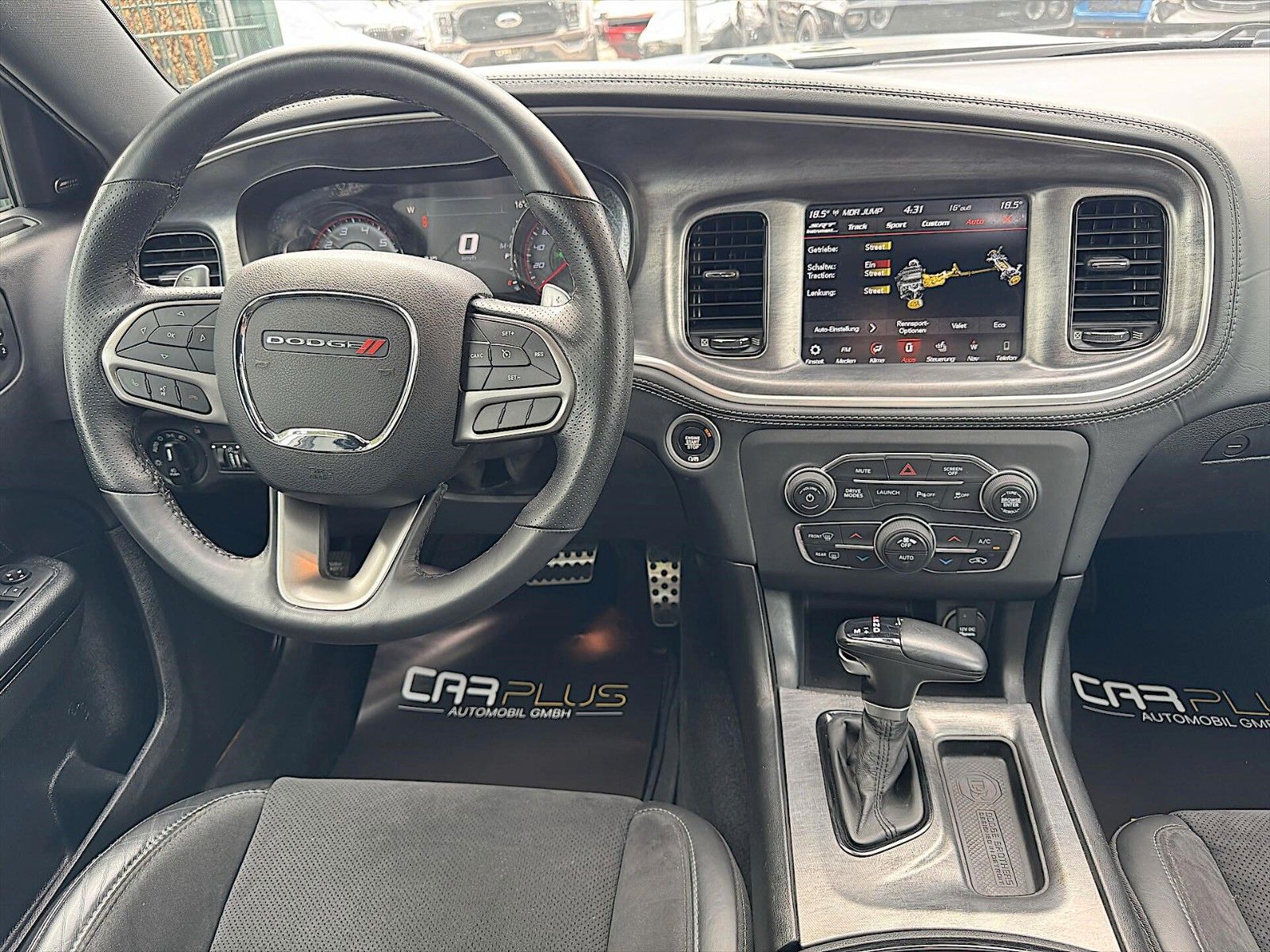 Fahrzeugabbildung Dodge Charger 6.4 V8 SRT R/T SCAT PACK Performance